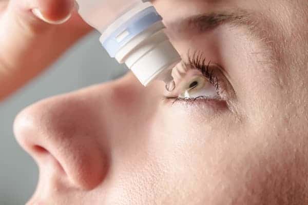 secheresse oculaire traitement medical gouttes colyre ophtalmo paris specialiste chirurgie refractive chirurgie cataracte paris dr romain nicolau