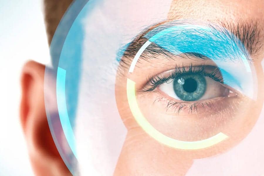 laser trans pkr ou lasik operation des yeux docteur romain nicolau opthalmologue specialiste chirurgie refractive paris